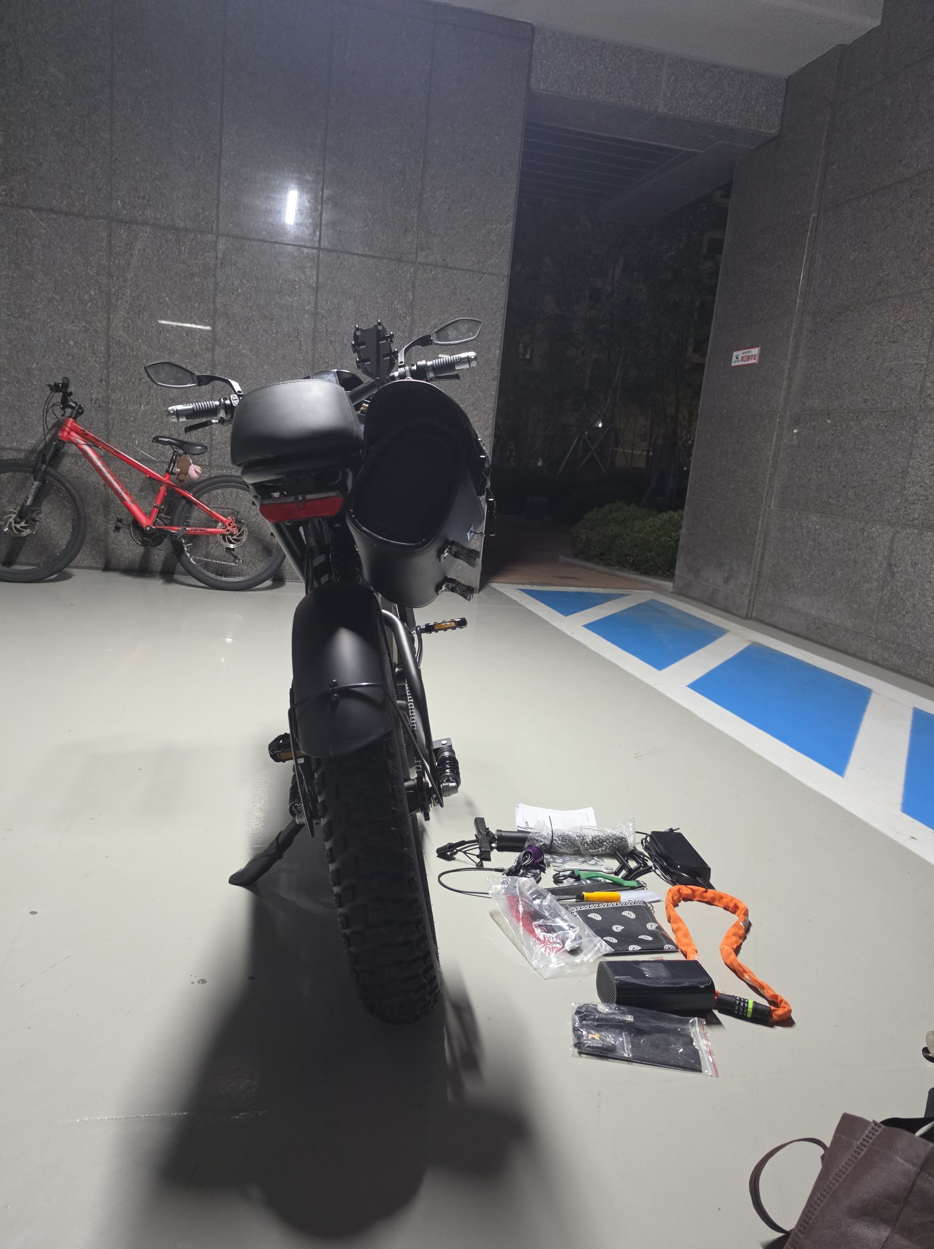 엑스트랙 슈퍼몬스터 팻바이크 960W 20인치 블랙 - 이미지 8